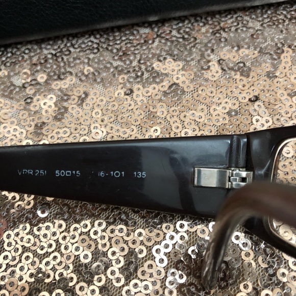 Prada Frames - Picture 3 of 7